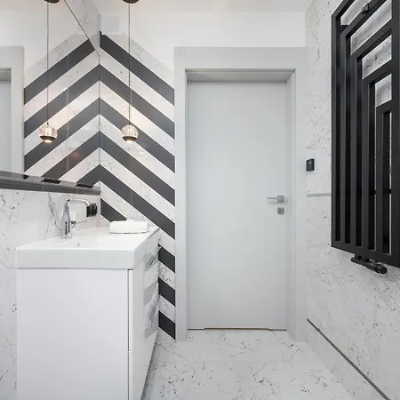 Nowoczesny Apartament Z Klimatyzacja I Parkingiem By Renters Prestige *