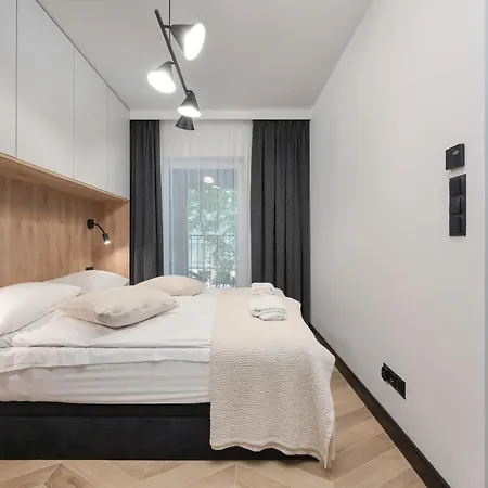 Nowoczesny Apartament Z Klimatyzacja I Parkingiem By Renters Prestige