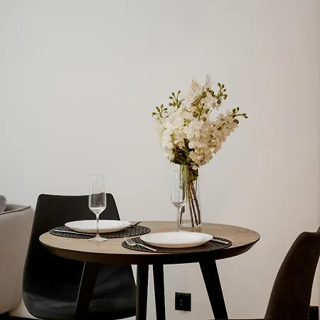 Nowoczesny Apartament Z Klimatyzacja I Parkingiem By Renters Prestige Apartamento